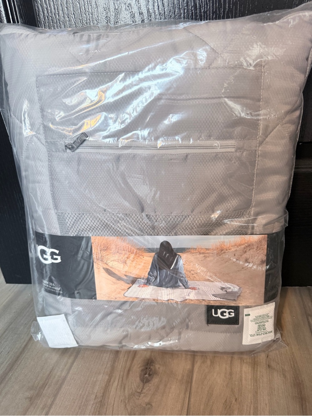UGG Australia Mischa Outdoor Throw Blanket